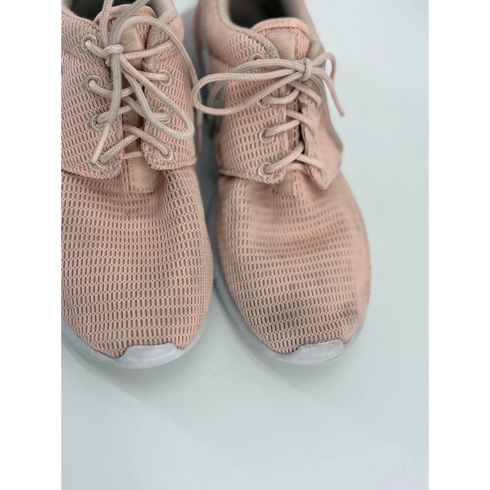 Nike Girls Roshe One GS 4.5Y Pink Peach Youth‎ Sneakers Shoes